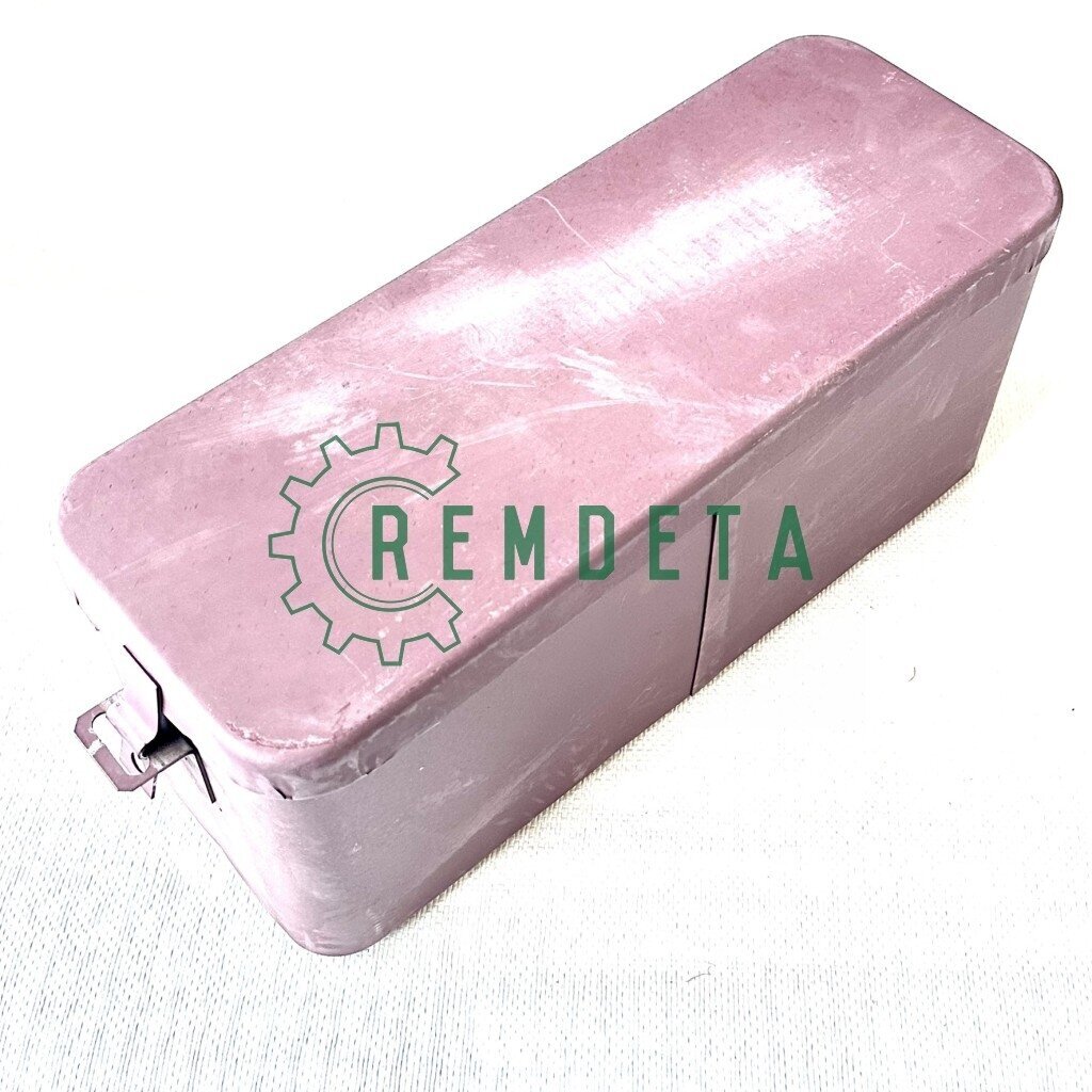 DĖŽĖ ĮRANKIŲ  metal. užapval. L430h*B150*H175mm