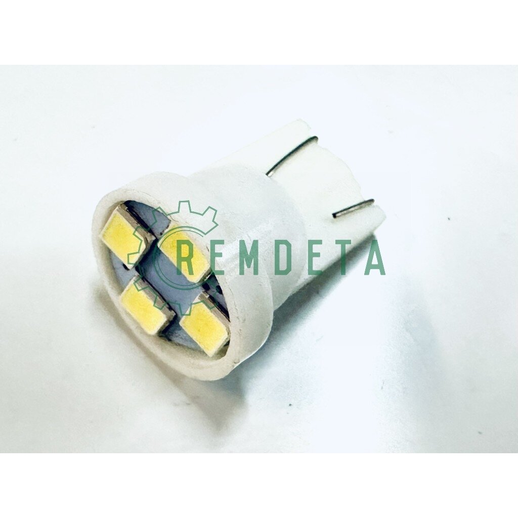 LEMPUTĖ LED T10 12V (4diodai) LEMPUTĖ LED T10 12V (4diodai)