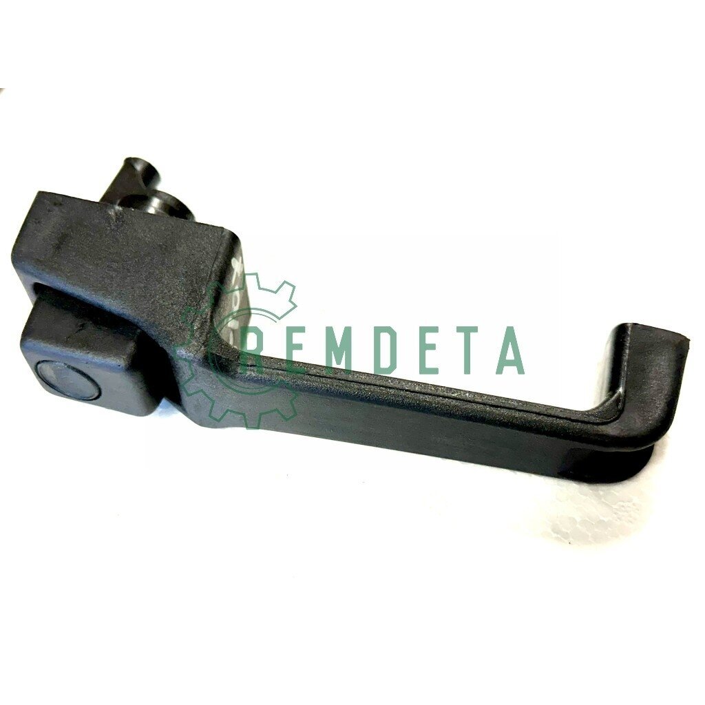 RANKENĖLĖ 80-6105330-A1 DEŠ. DURŲ